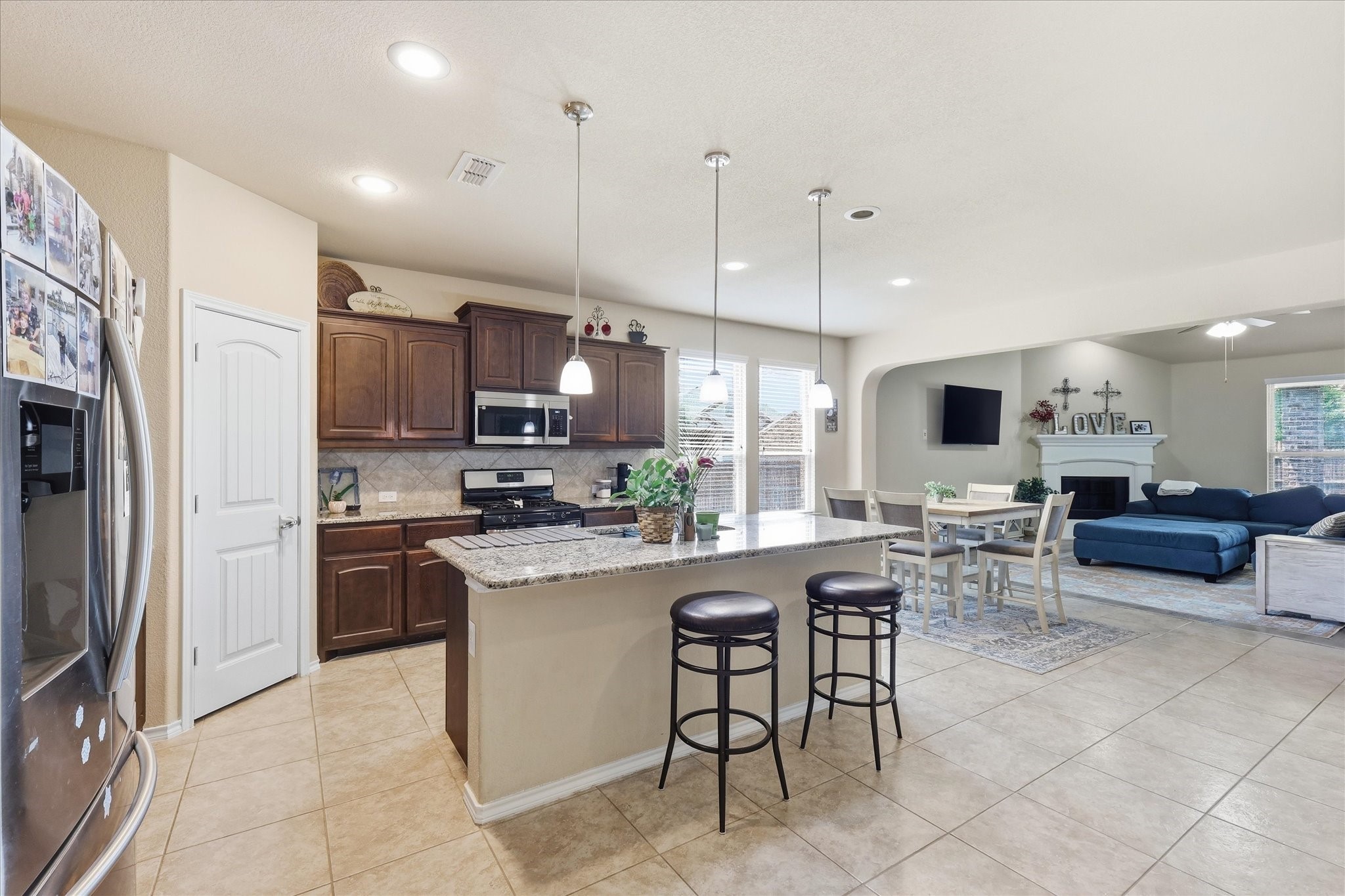 2908 Saddle Creek Drive