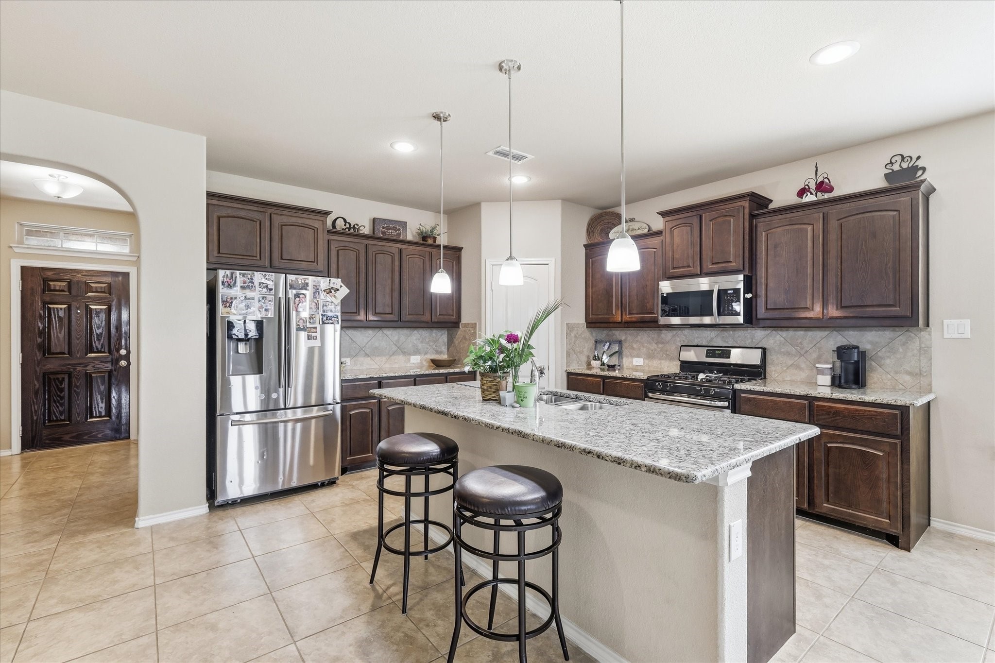 2908 Saddle Creek Drive