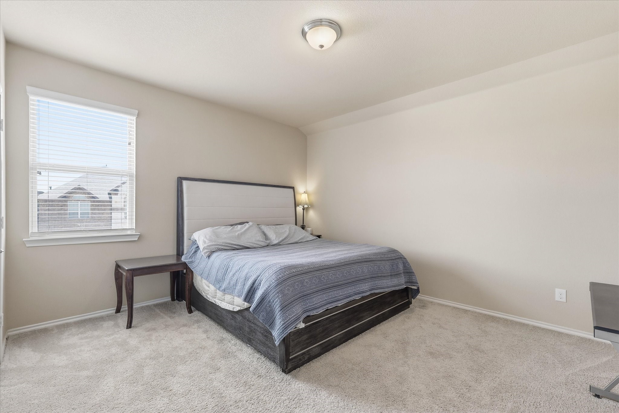 2908 Saddle Creek Drive