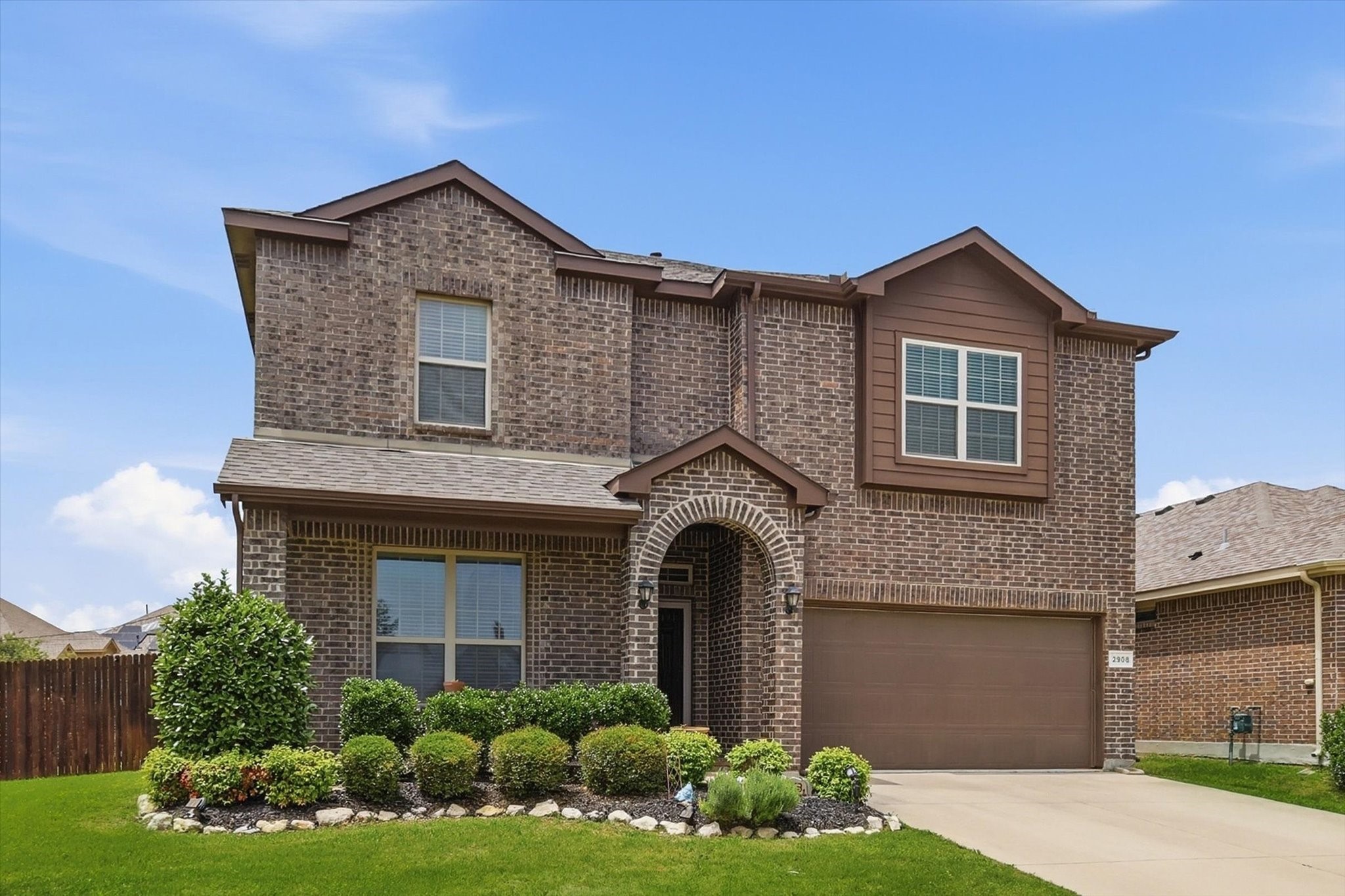2908 Saddle Creek Drive