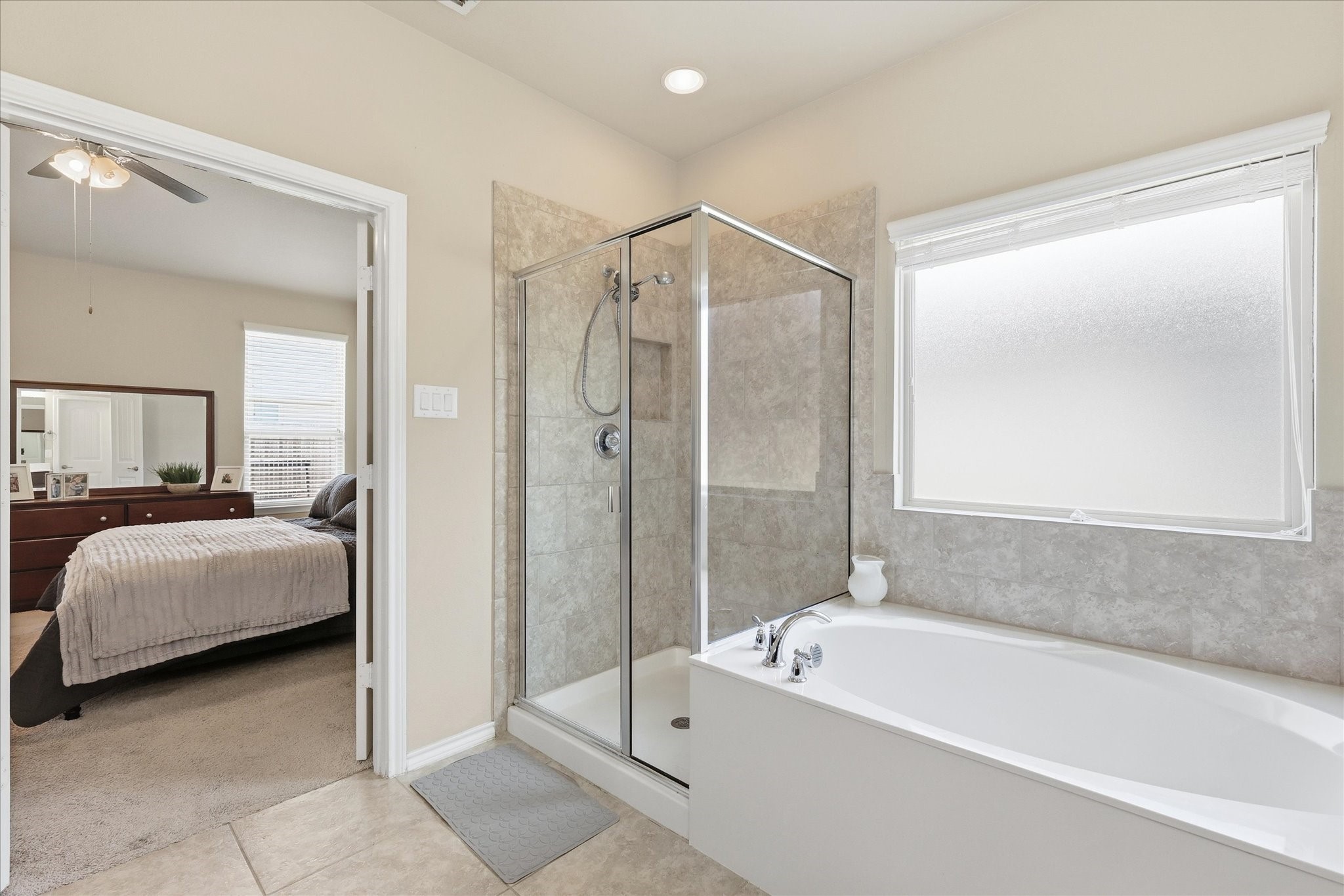 2908 Saddle Creek Drive