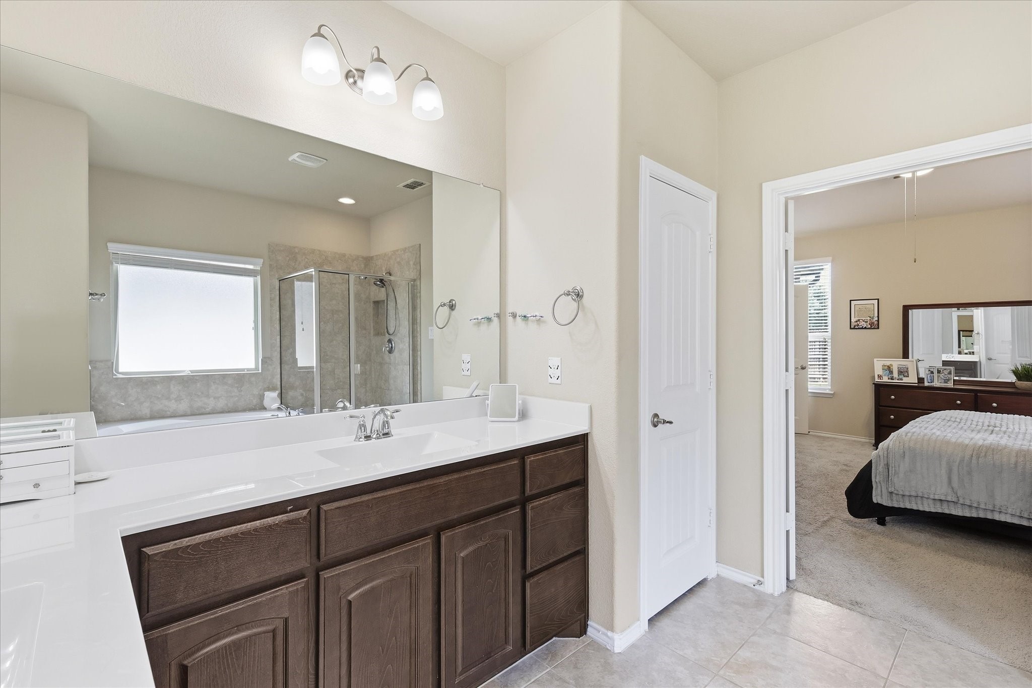 2908 Saddle Creek Drive