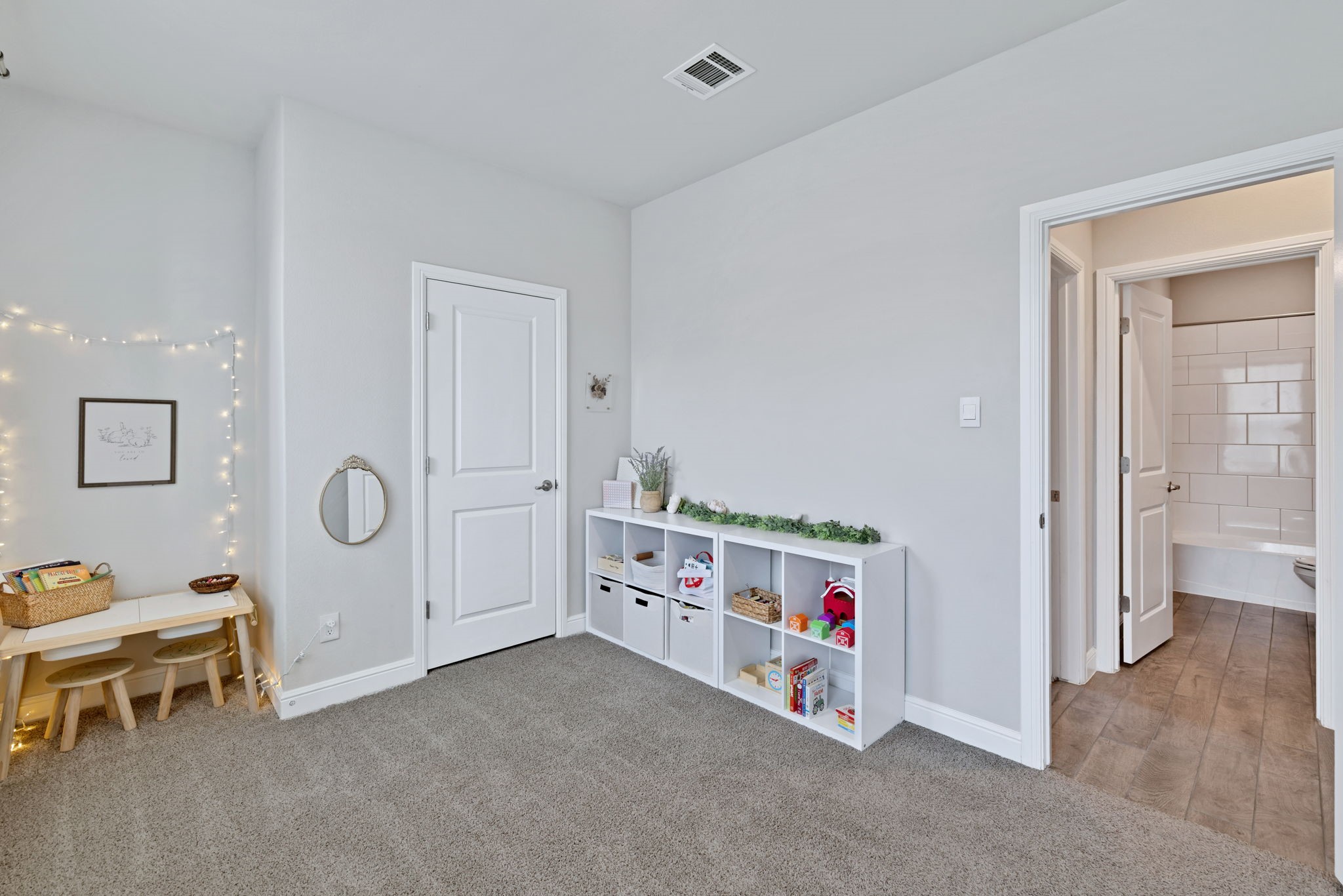 120 Tanager Drive