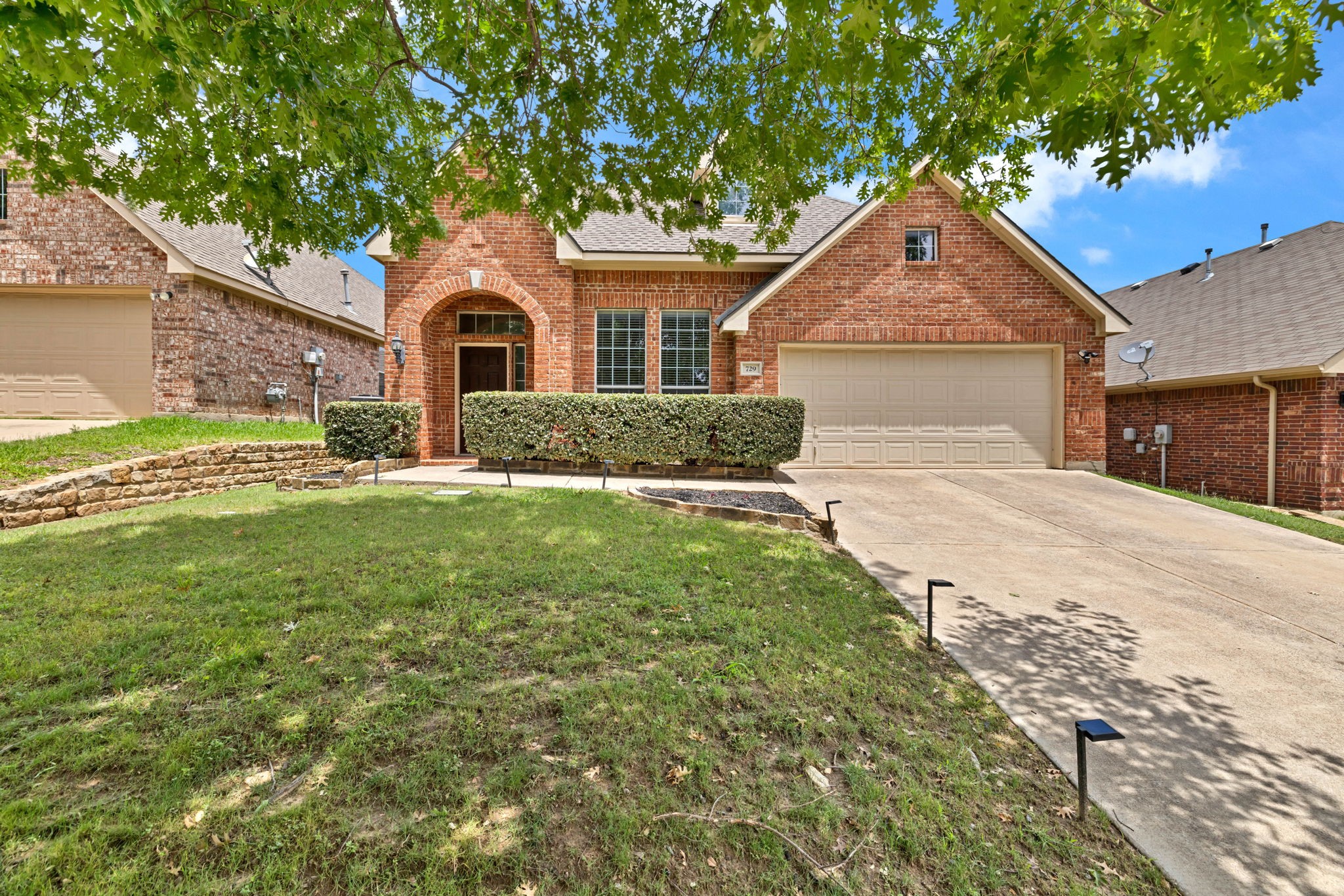 729 Red Elm Lane