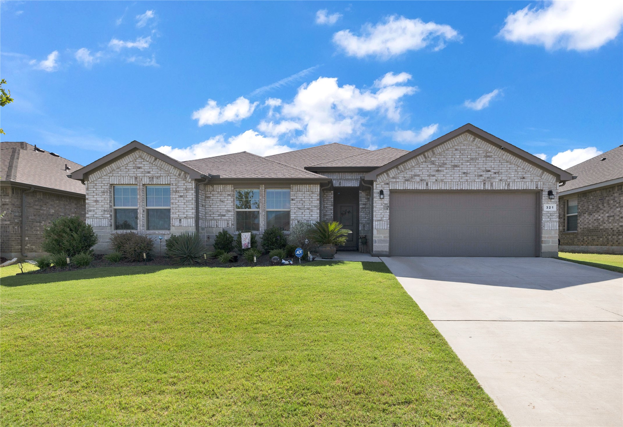 321 Valentine Court