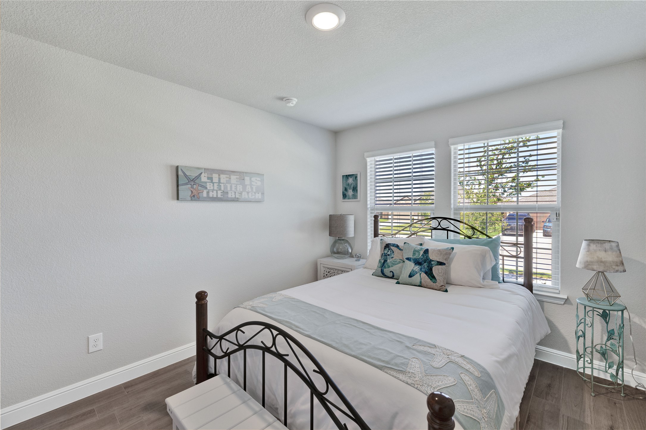 321 Valentine Court