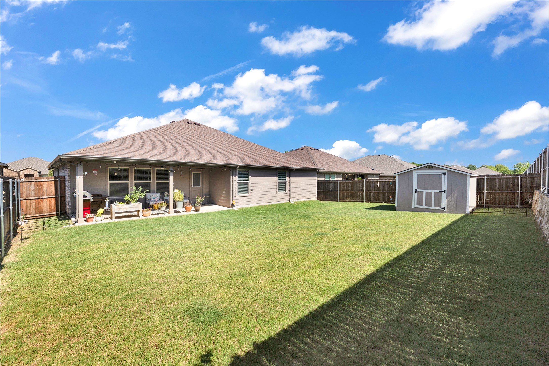 321 Valentine Court