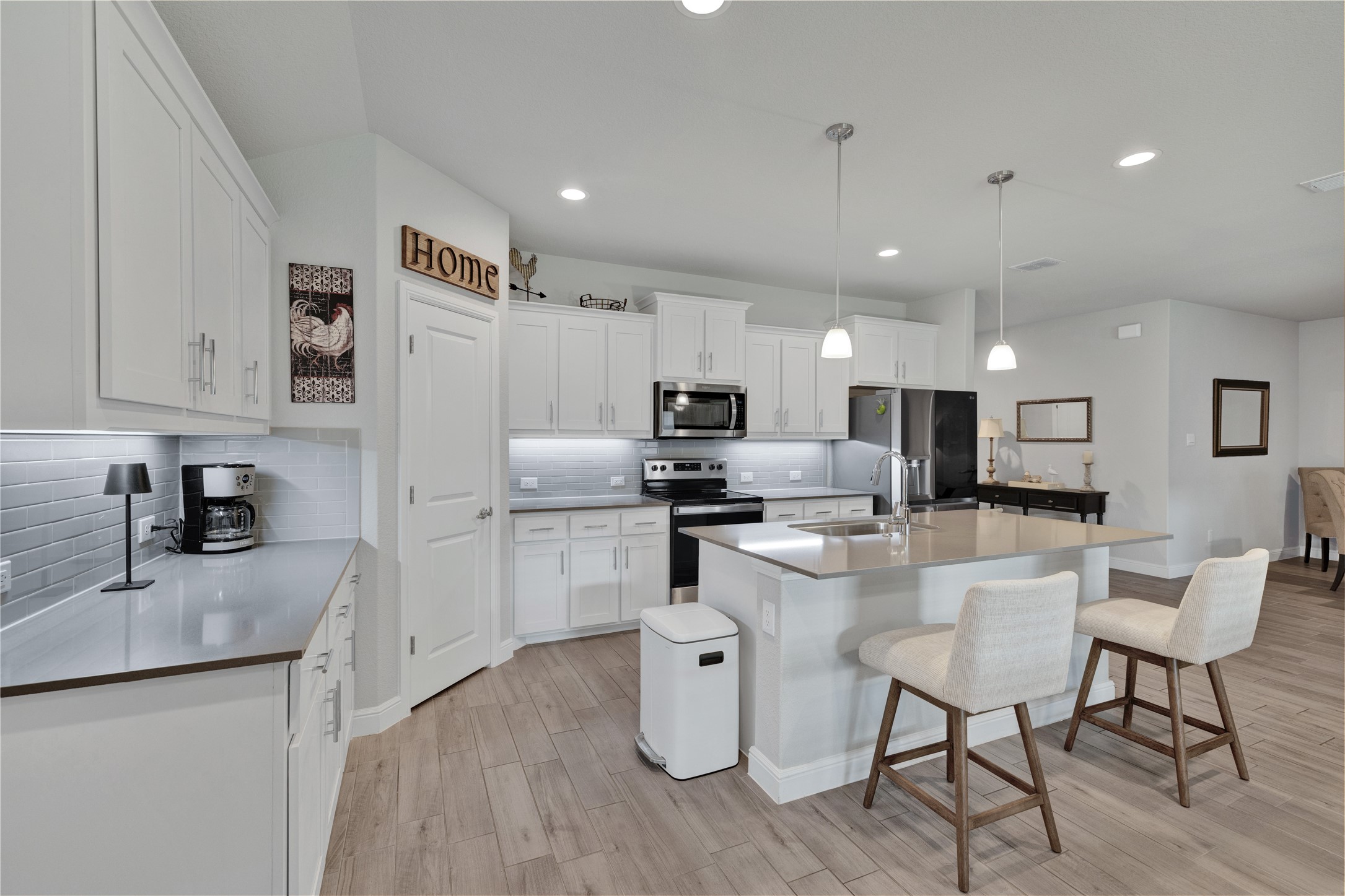 321 Valentine Court