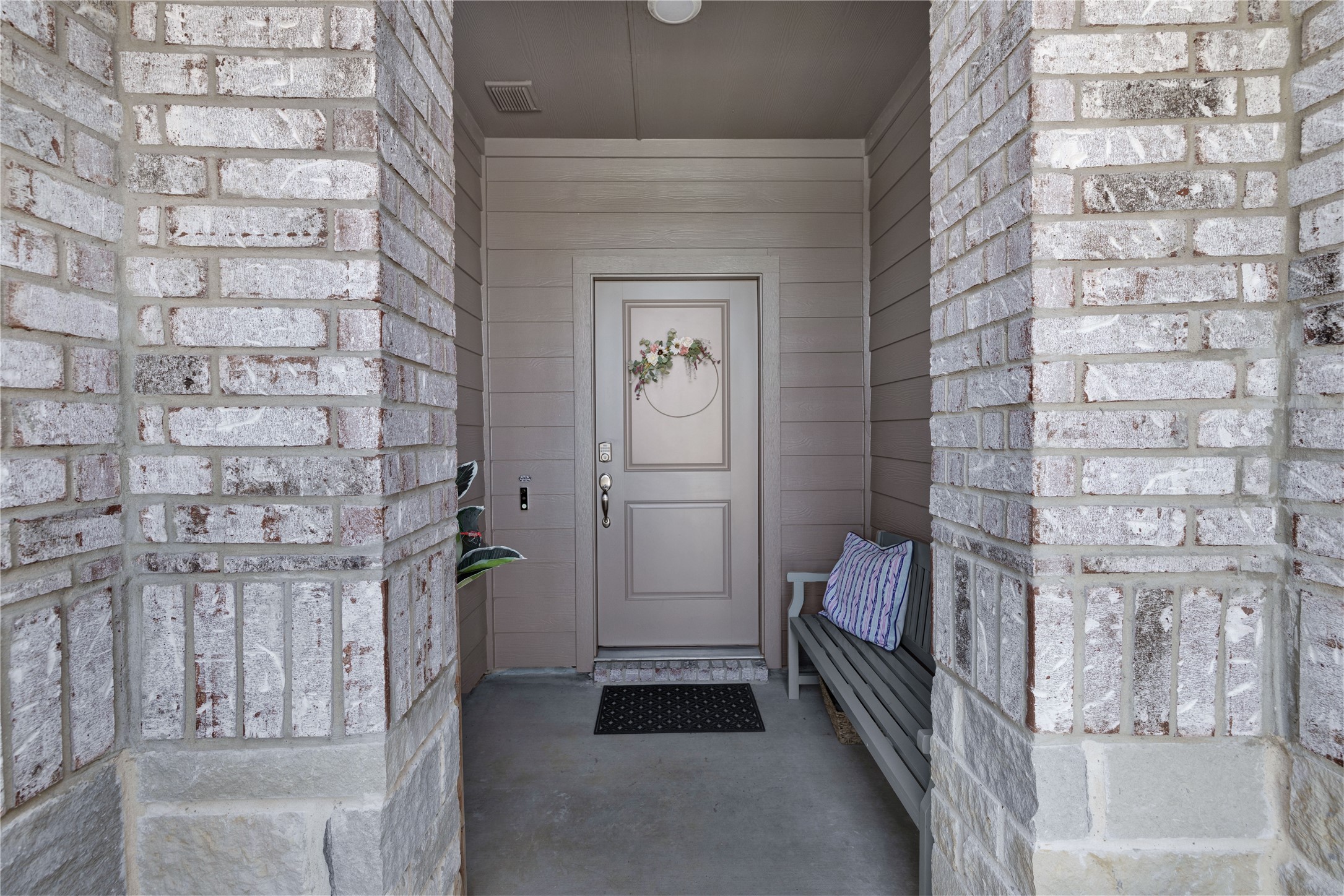 321 Valentine Court