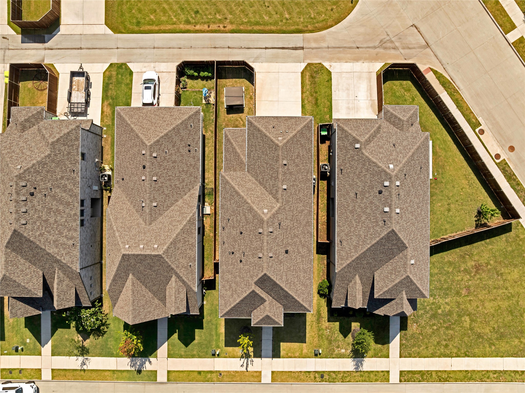 16916 Sophora Avenue