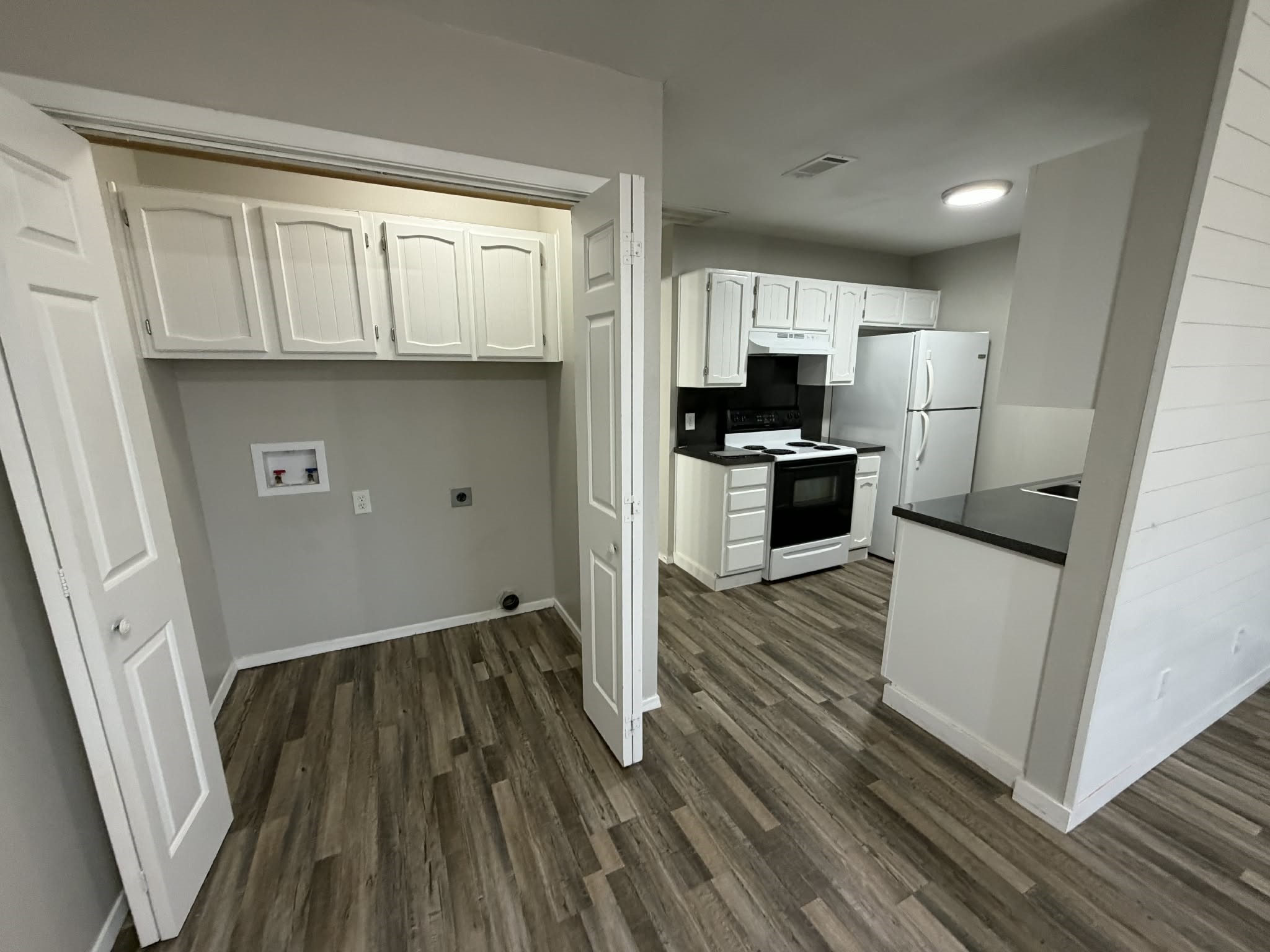 1410 Courtney Place