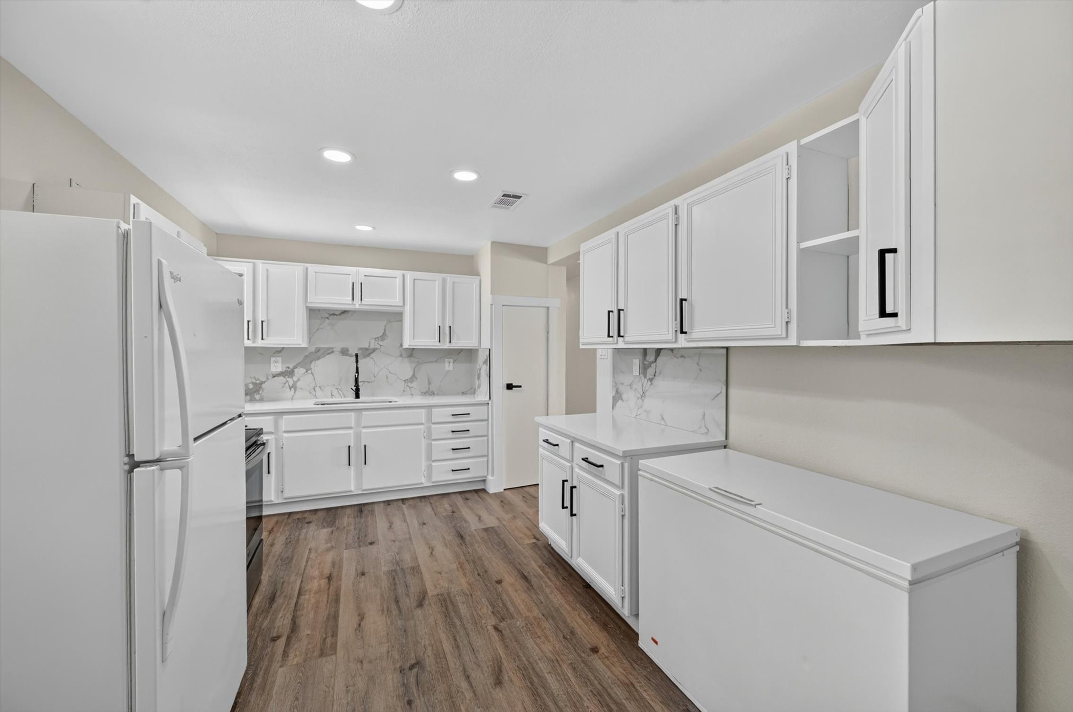 1022 Denton Drive