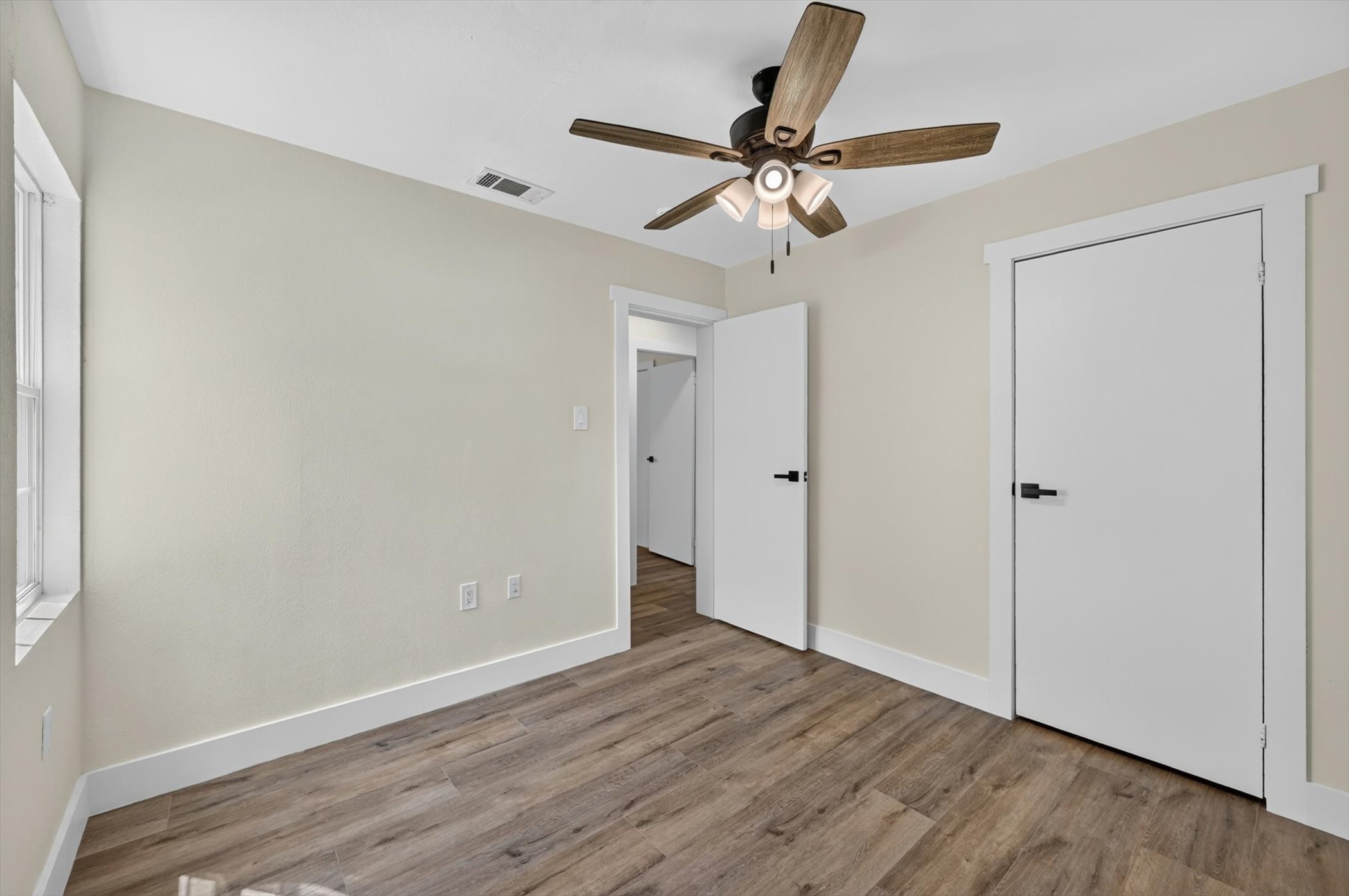 1022 Denton Drive