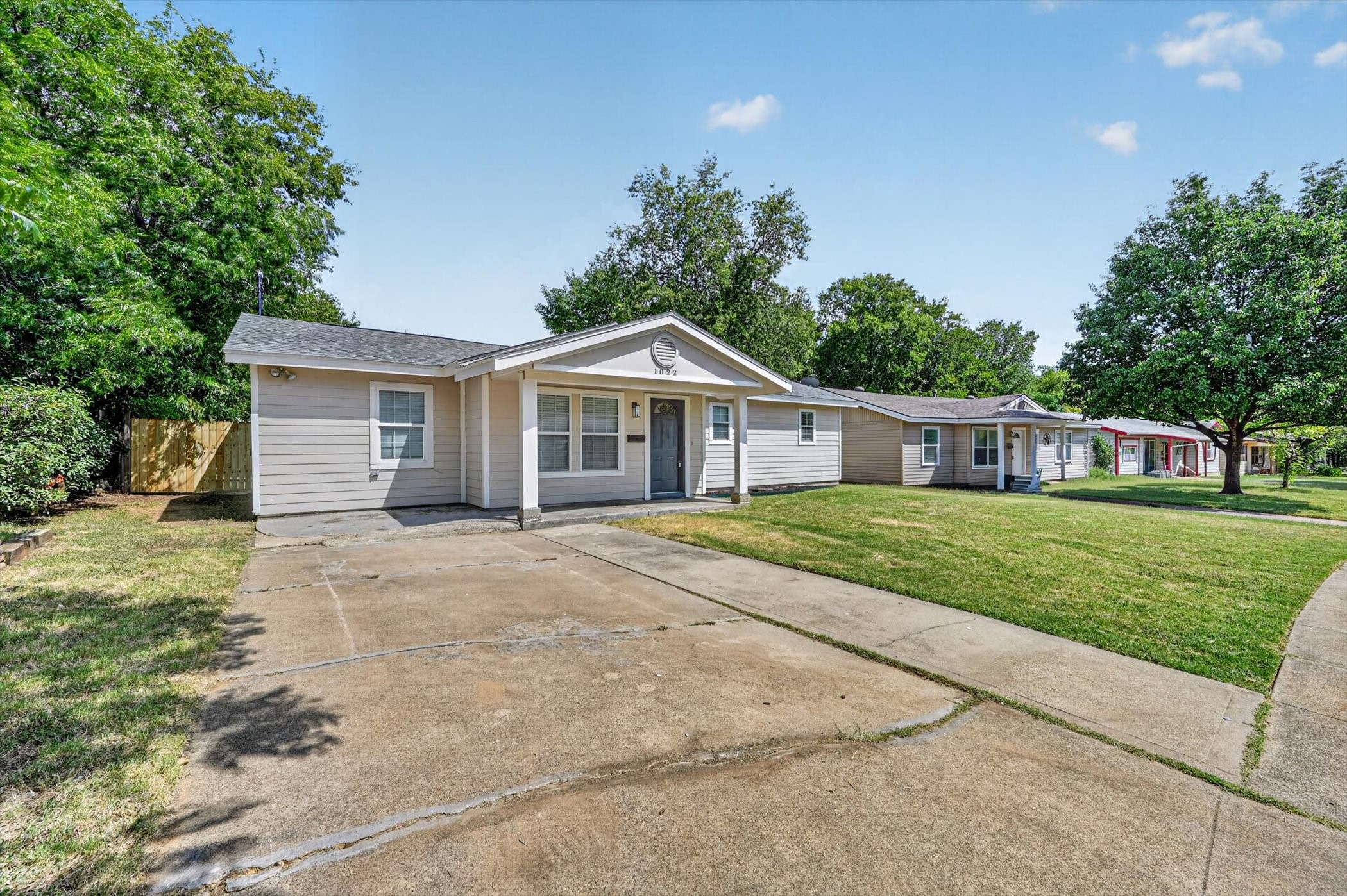 1022 Denton Drive