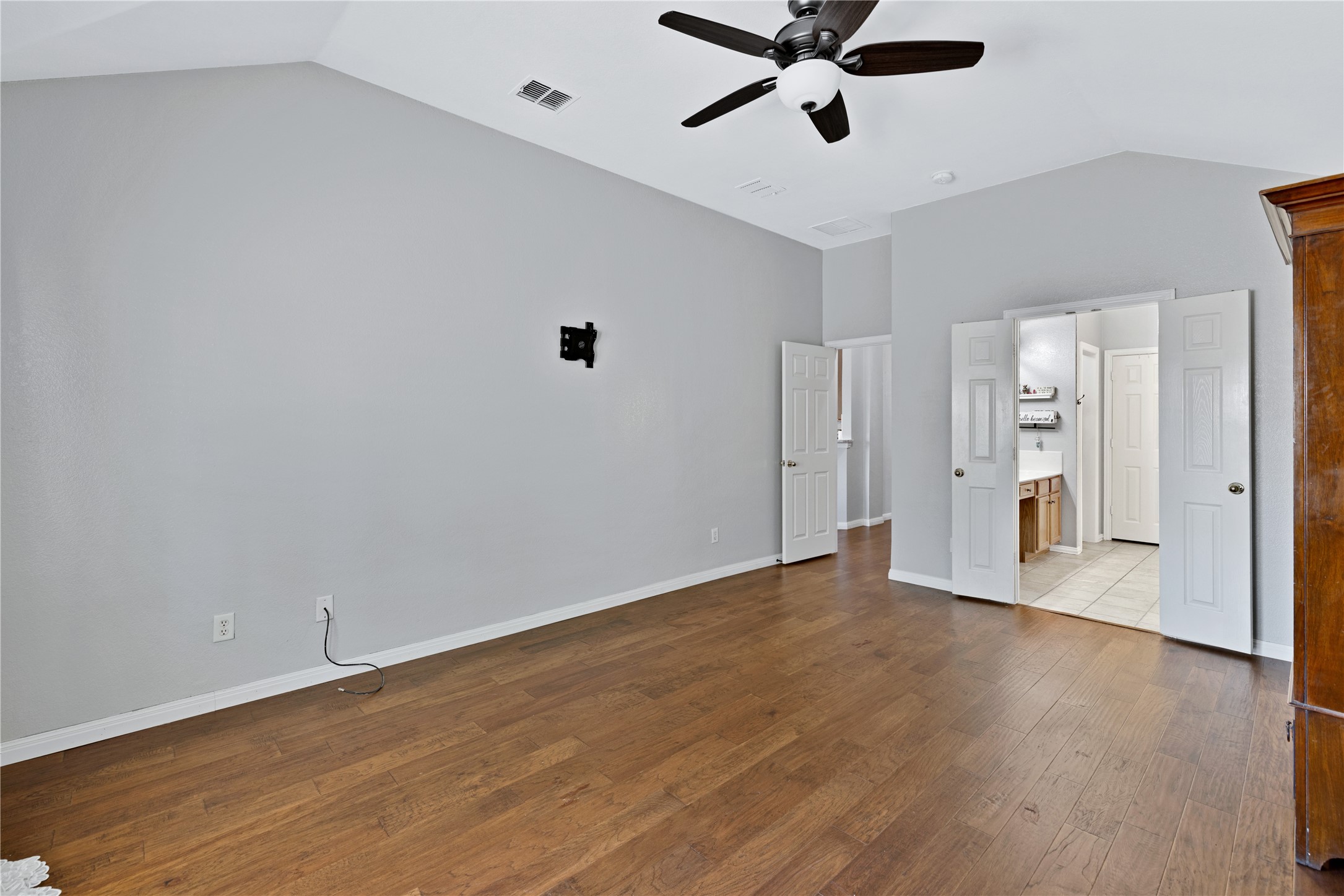 1065 Springhill Drive