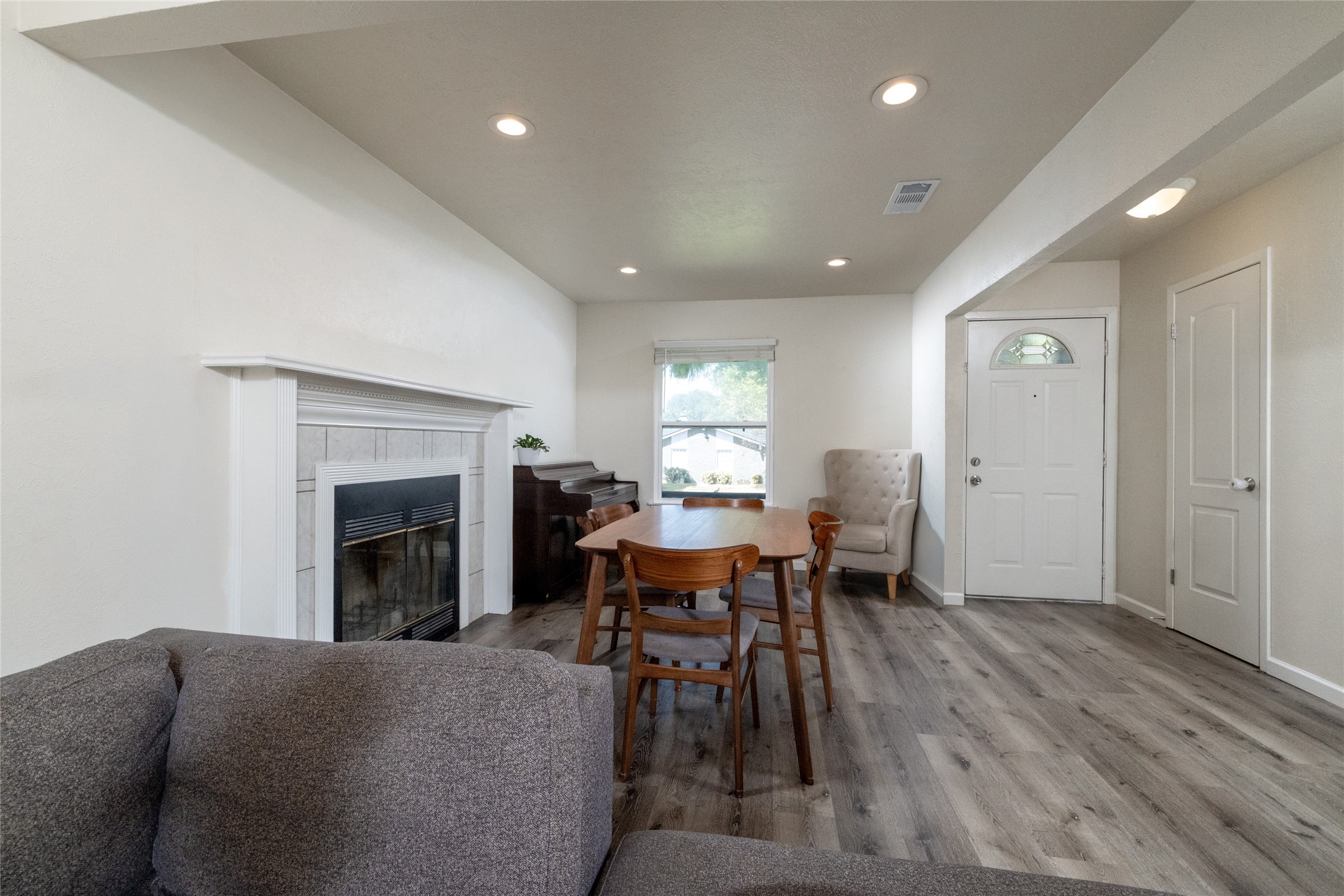 713 Shelmar Drive