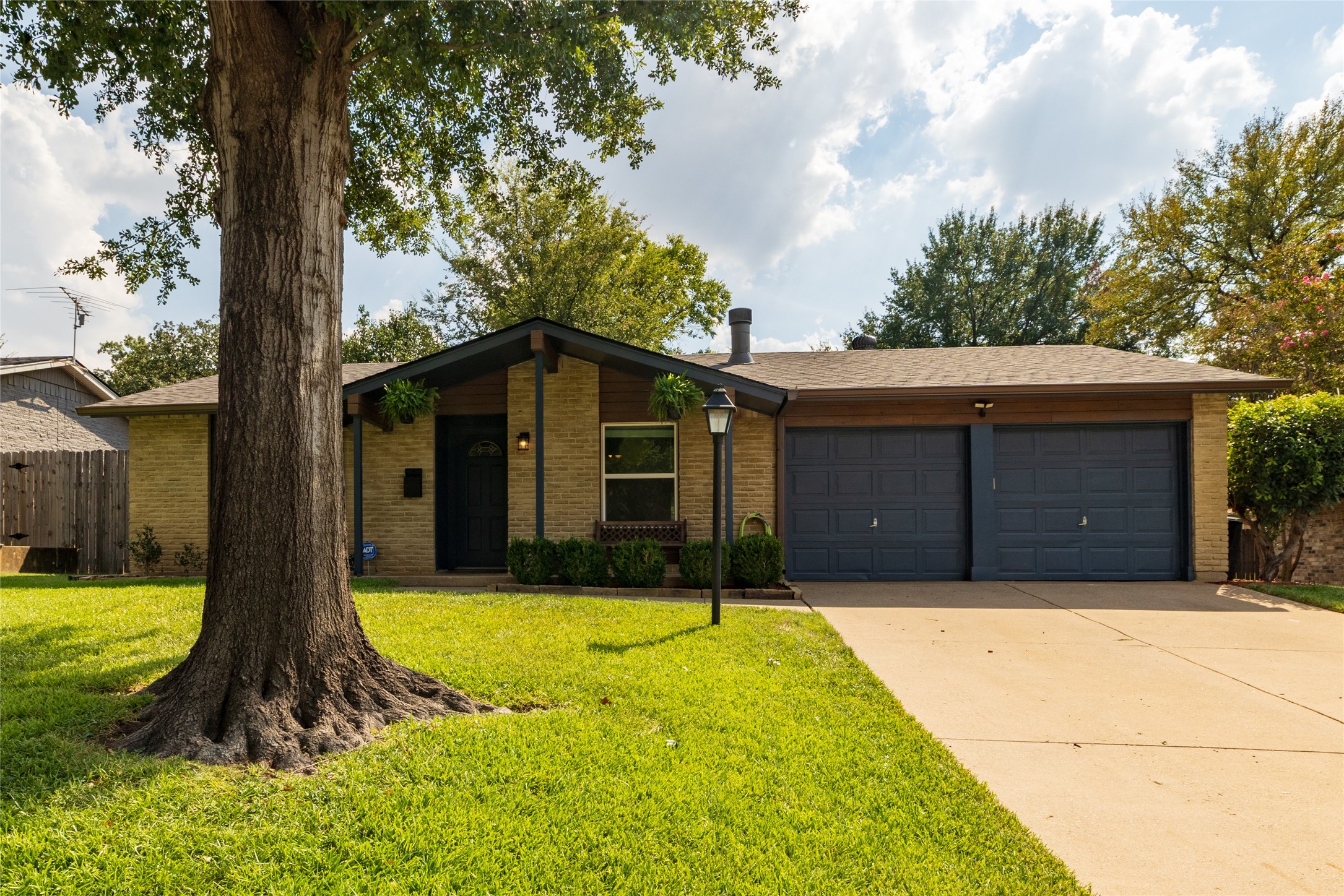 713 Shelmar Drive