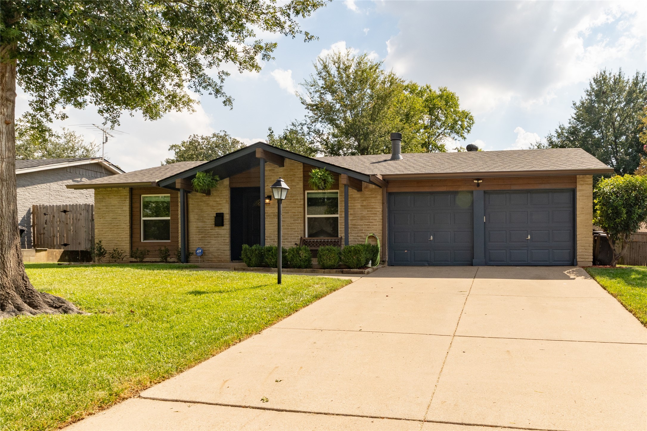713 Shelmar Drive