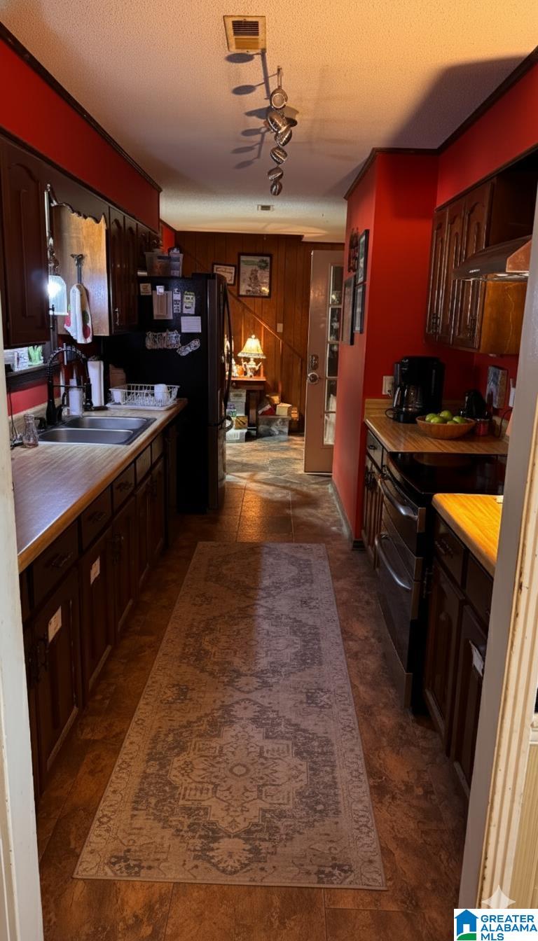 2505 SPRINGVIEW DRIVE