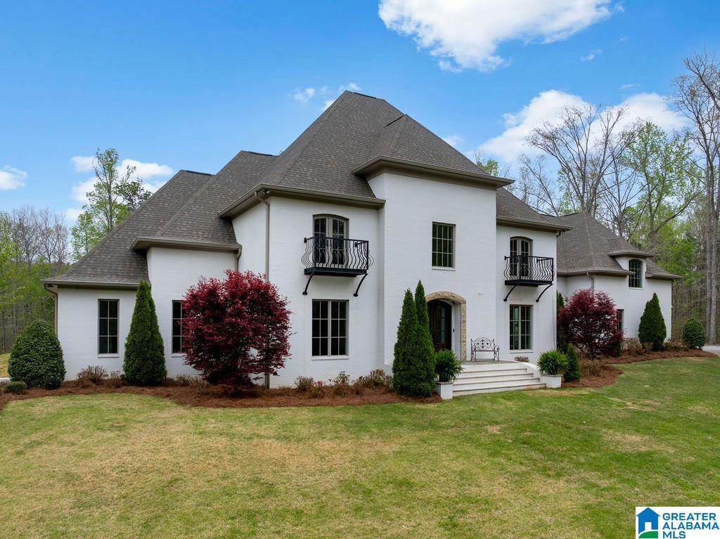 2406 OAK RIDGE DRIVE