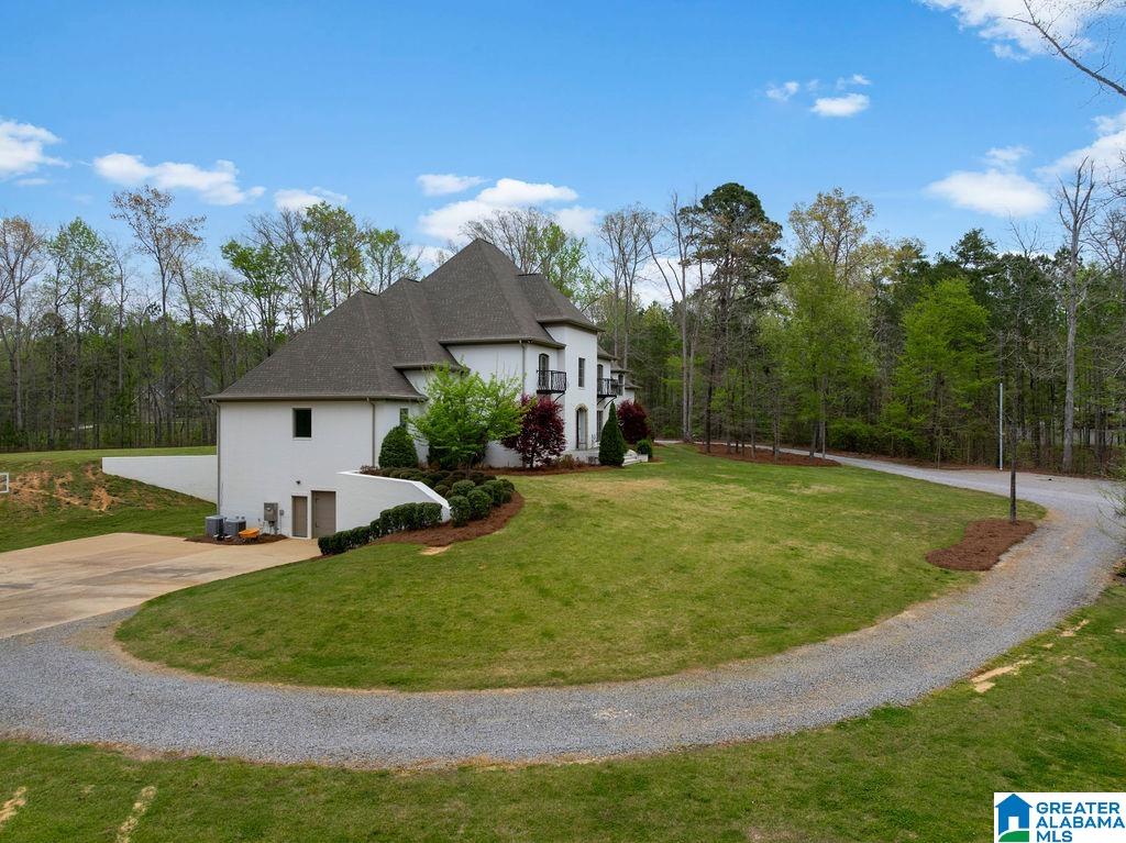 2406 OAK RIDGE DRIVE