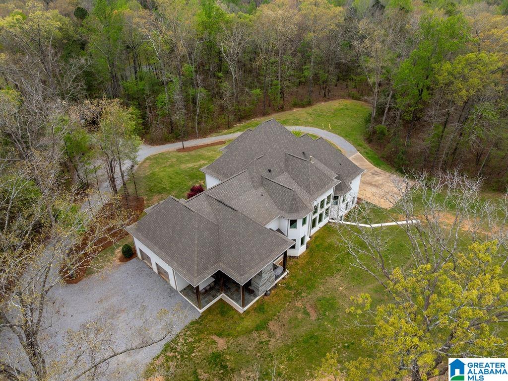 2406 OAK RIDGE DRIVE