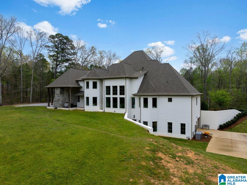 2406 OAK RIDGE DRIVE