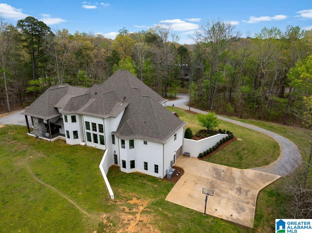 2406 OAK RIDGE DRIVE