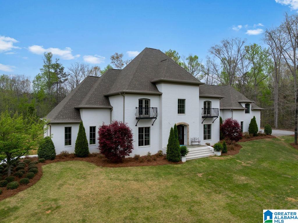 2406 OAK RIDGE DRIVE