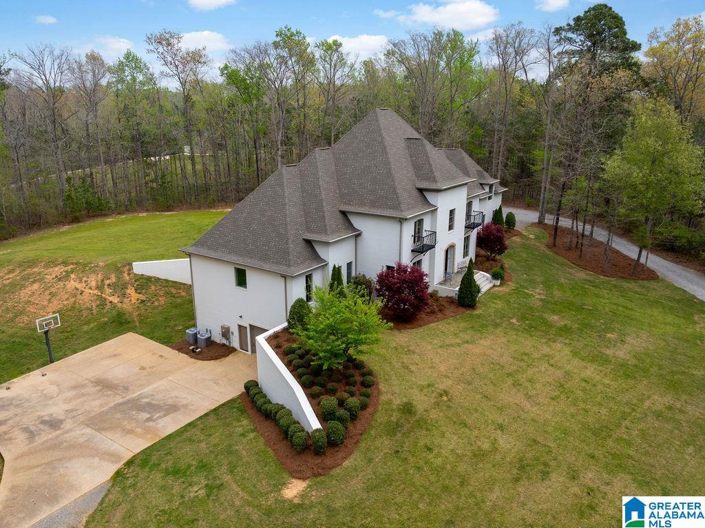 2406 OAK RIDGE DRIVE