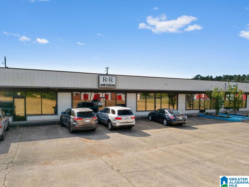 301 N WALSTON BRIDGE ROAD Suite 112 and 113