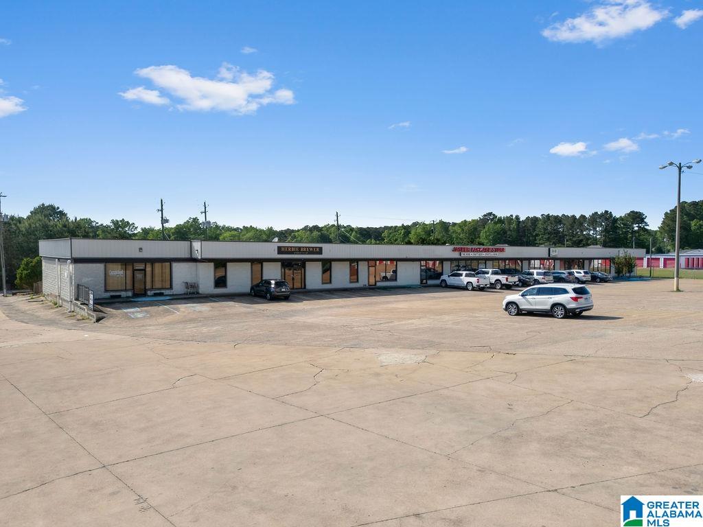 301 N WALSTON BRIDGE ROAD Suite 112 and 113