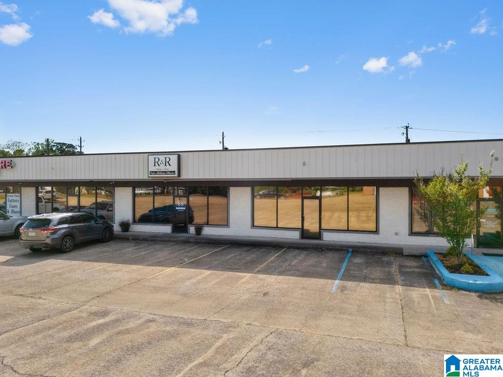 301 N WALSTON BRIDGE ROAD Suite 112 and 113