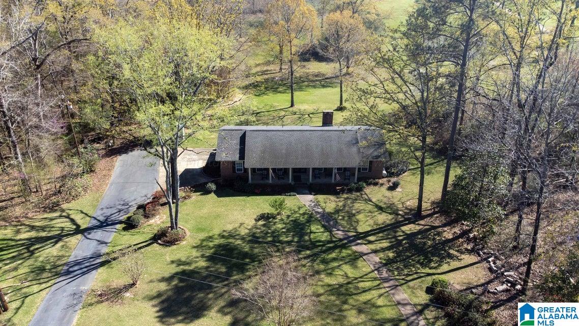 231 FAIRWAY DRIVE