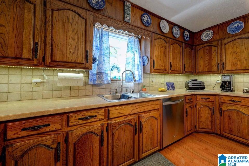 231 FAIRWAY DRIVE