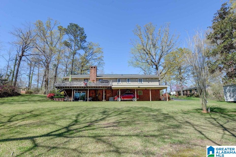231 FAIRWAY DRIVE