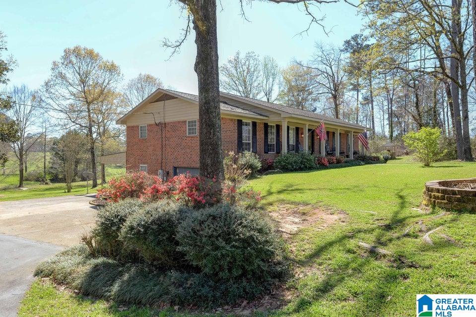 231 FAIRWAY DRIVE
