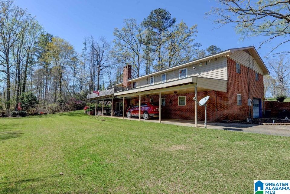 231 FAIRWAY DRIVE