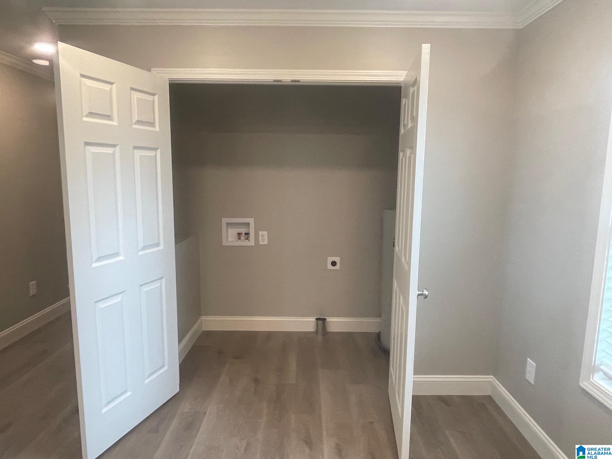 95 JONES LOOP ROAD