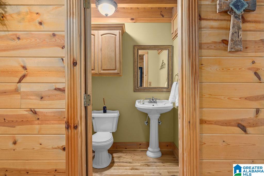 322 BLUE WATER POINTE DRIVE