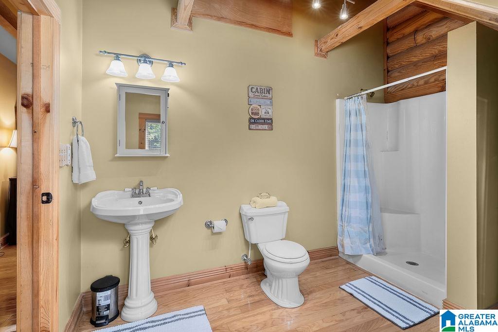 322 BLUE WATER POINTE DRIVE