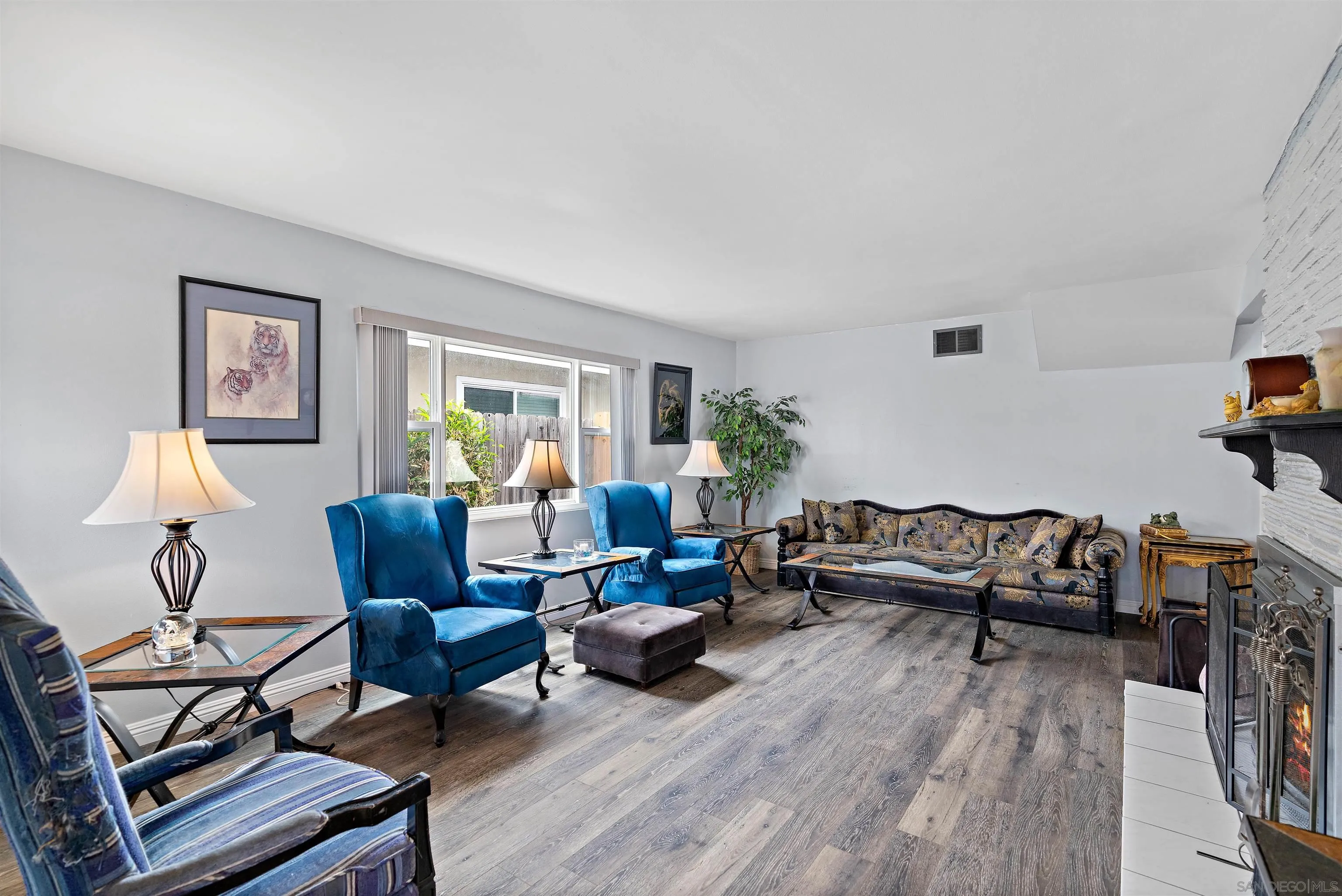 12633 Tustin Ave