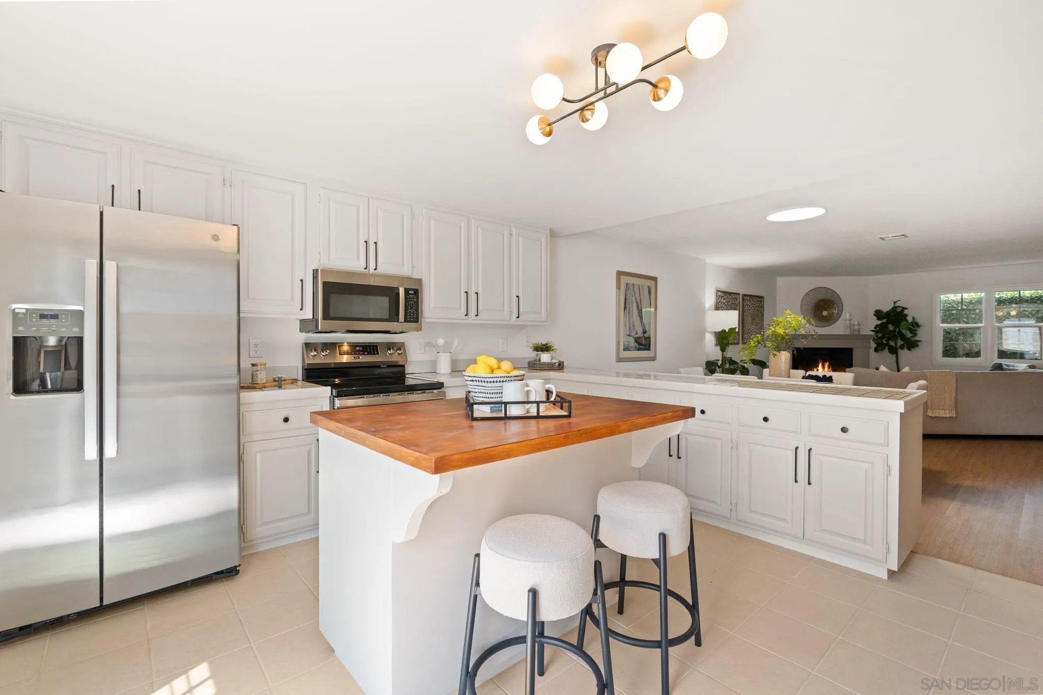 736 F Ave Unit 3