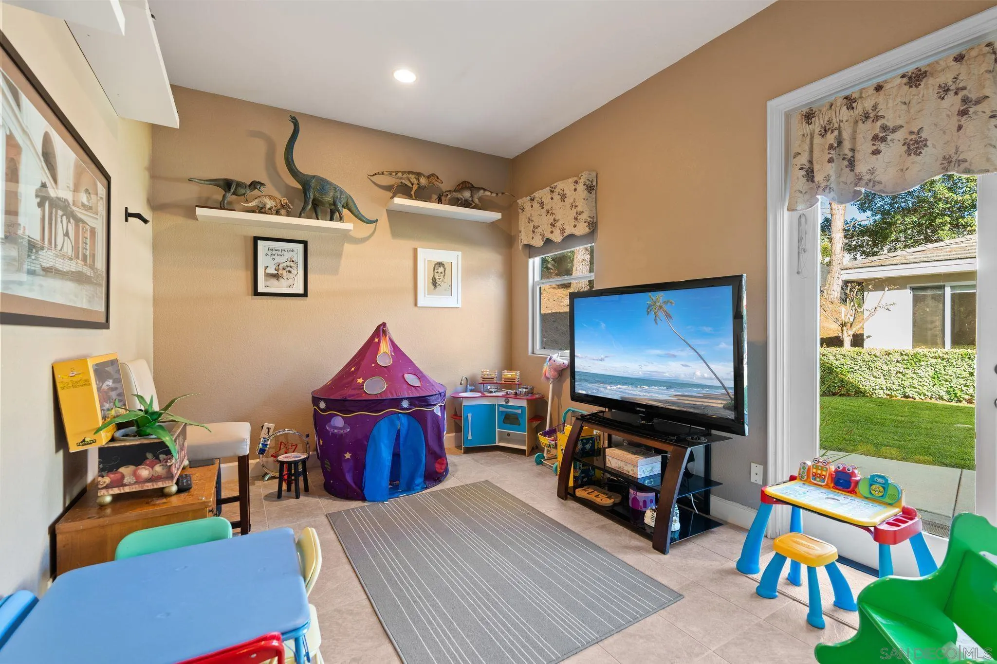 17117 Tallow Tree, San Diego