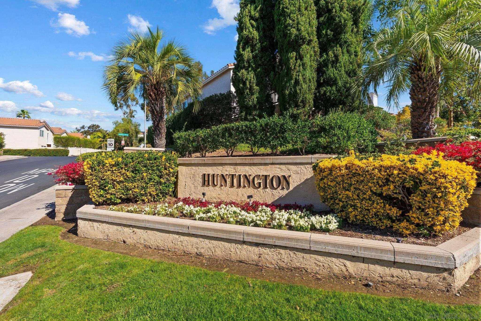 10884 Caminito Colorado