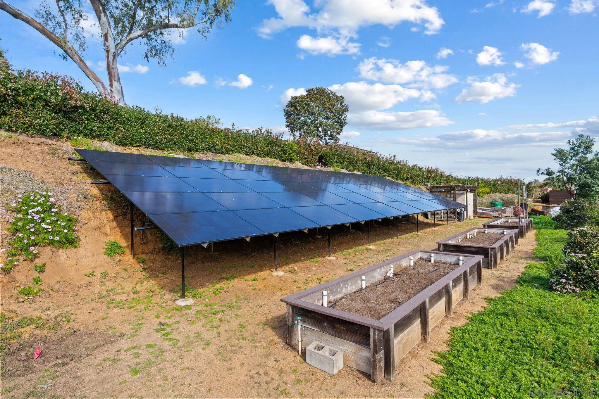 16032 Puerta Del Sol