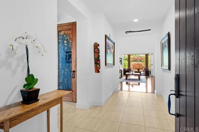 1611 New Crest Court