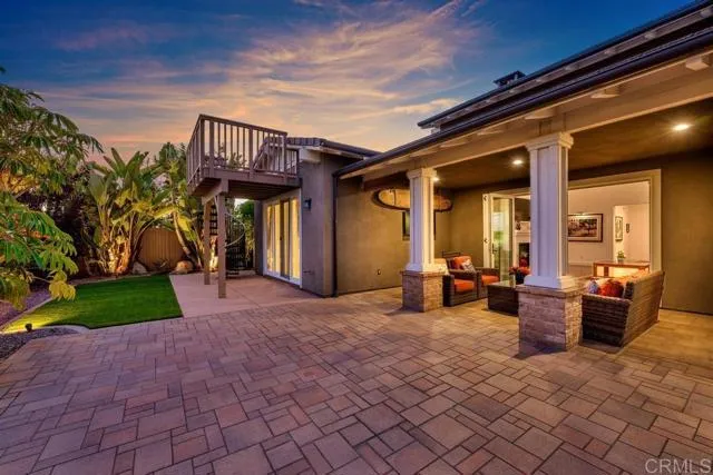 1611 New Crest Court