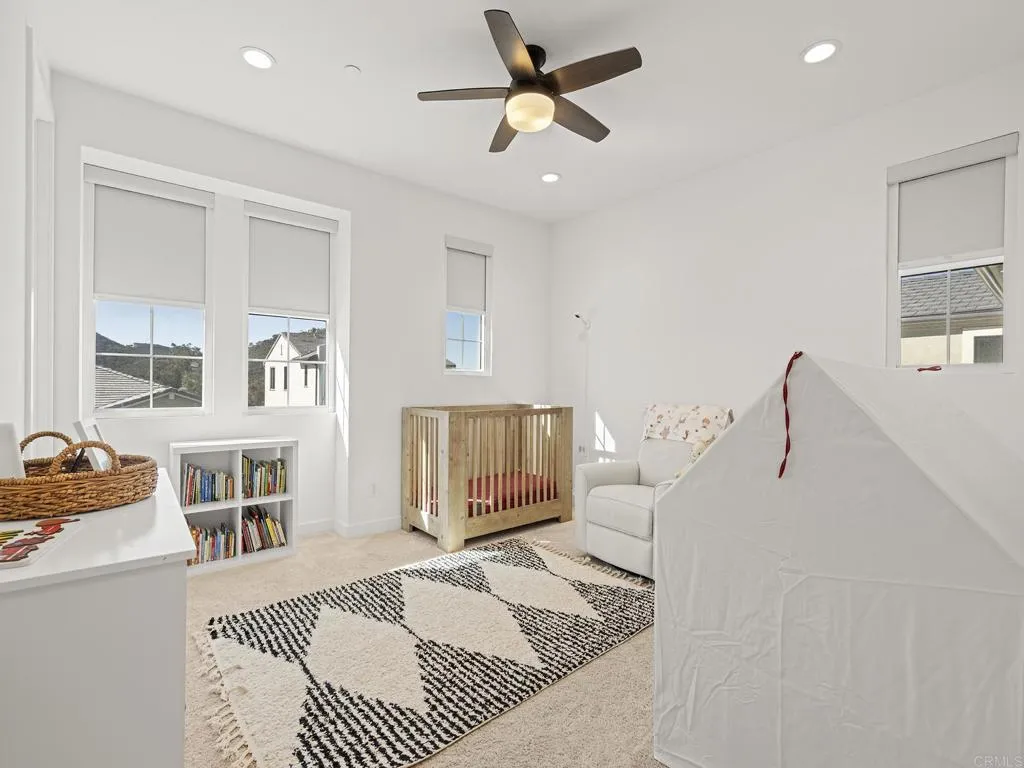 2971 Rue De Latour