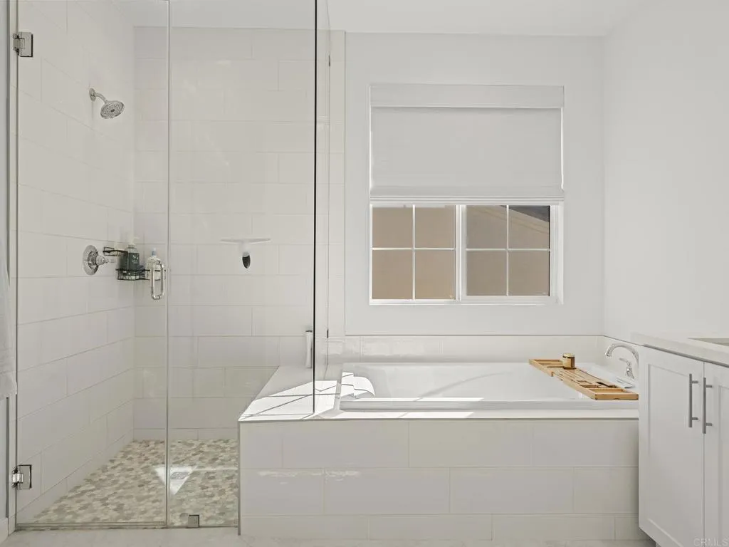 2971 Rue De Latour
